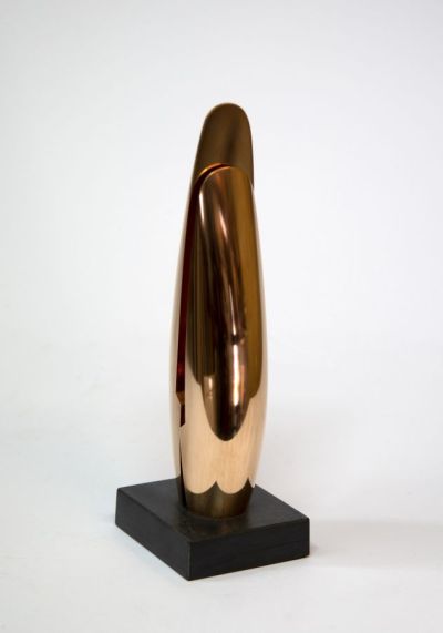 pen enys II by tommy rowe